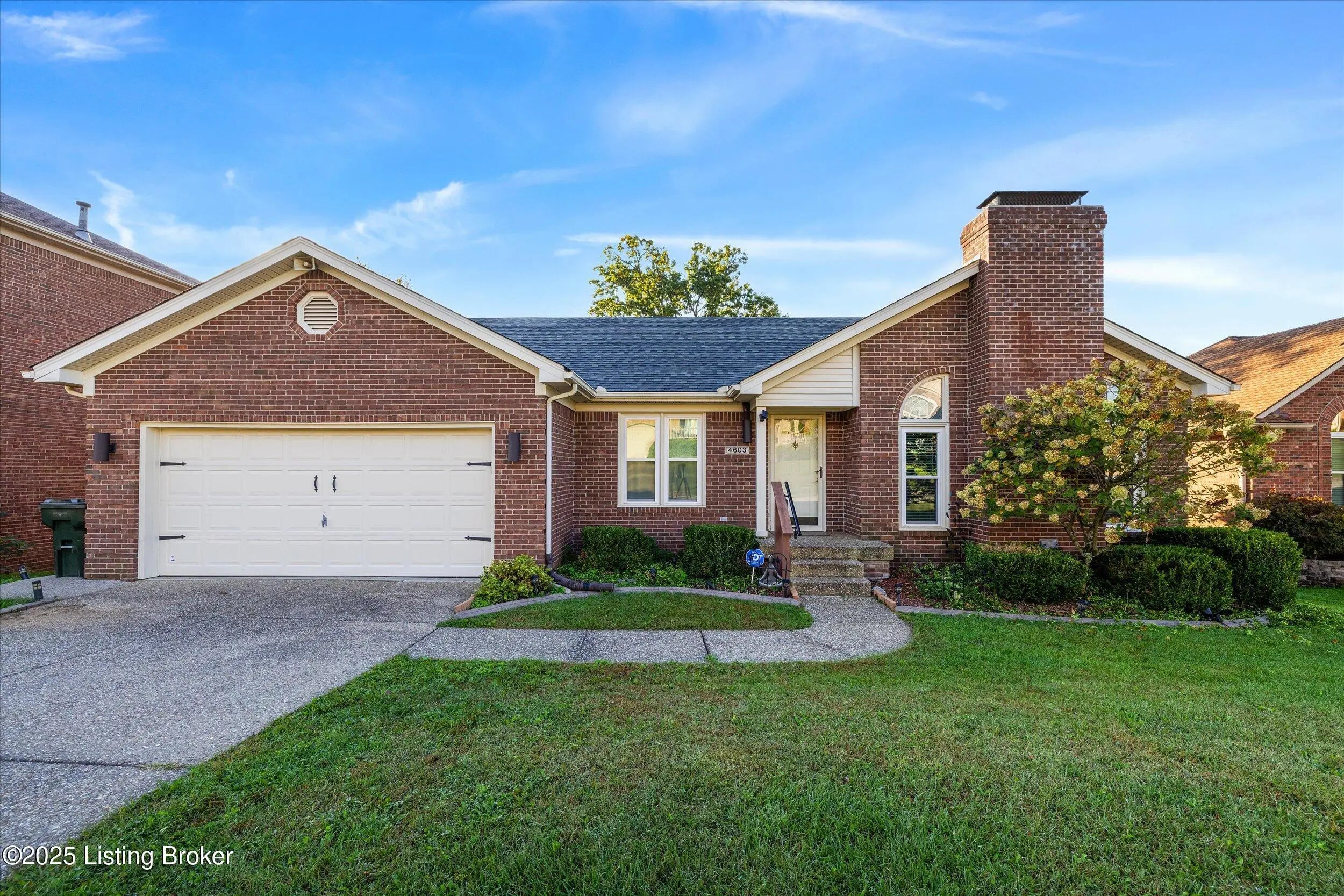 Photo of Listing #1702570