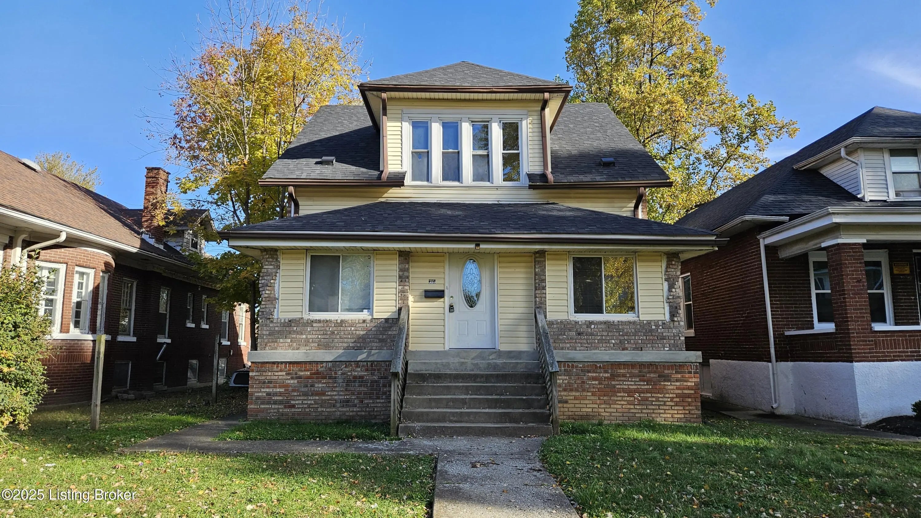 Photo of Listing #1702580