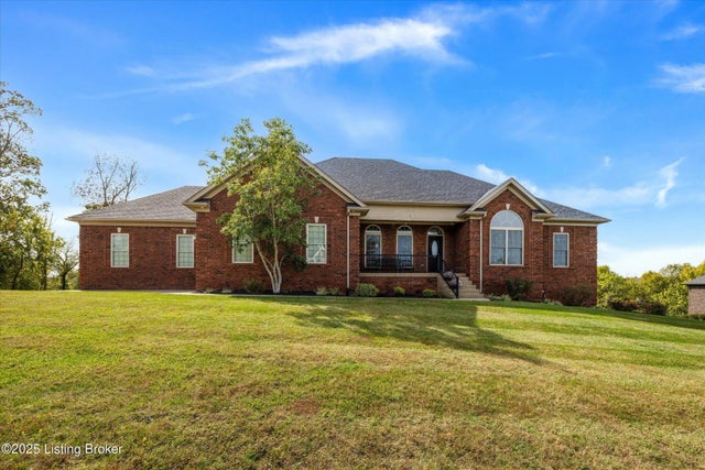 191 Kingsmill Dr, Fisherville