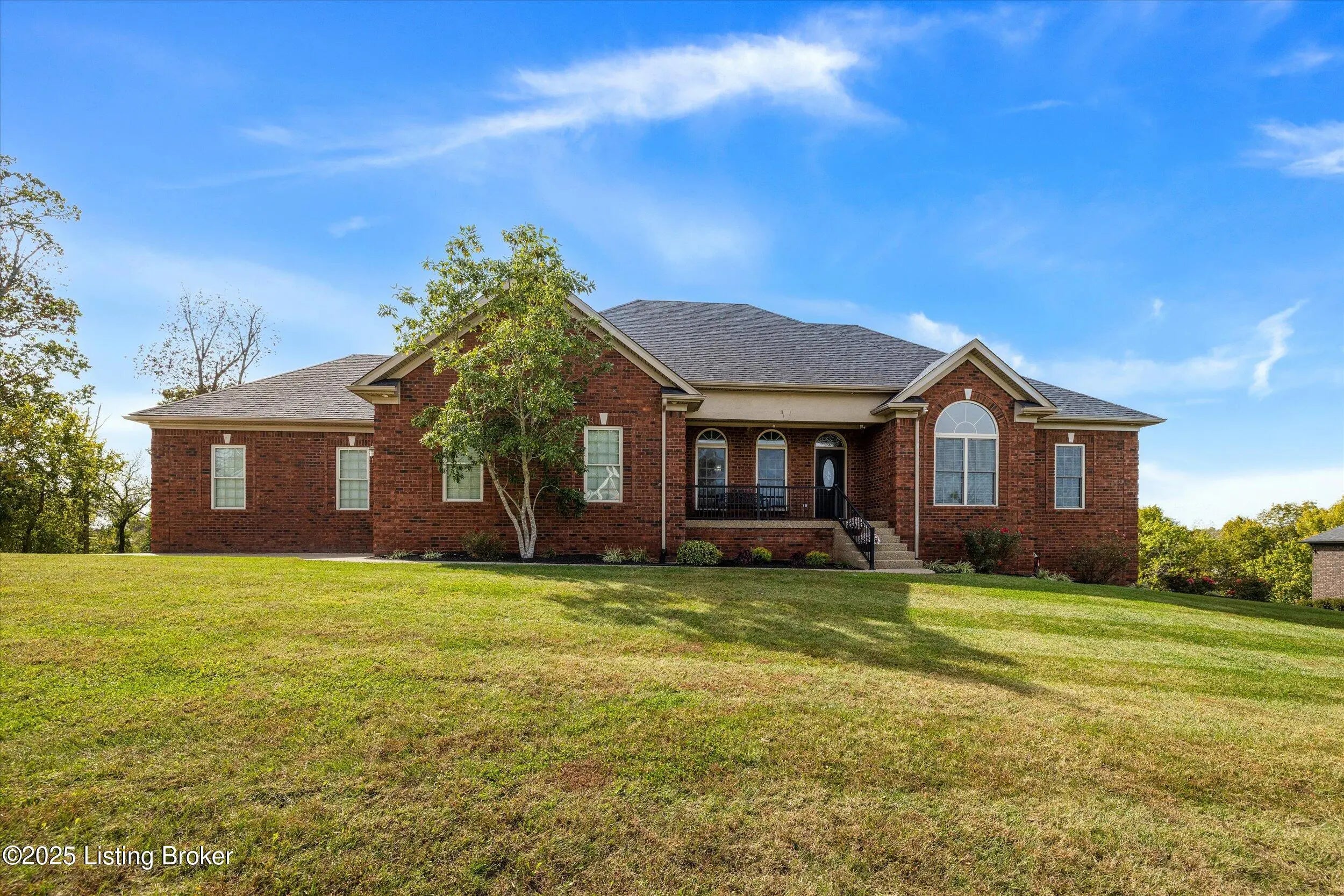 Photo of Listing #1702690