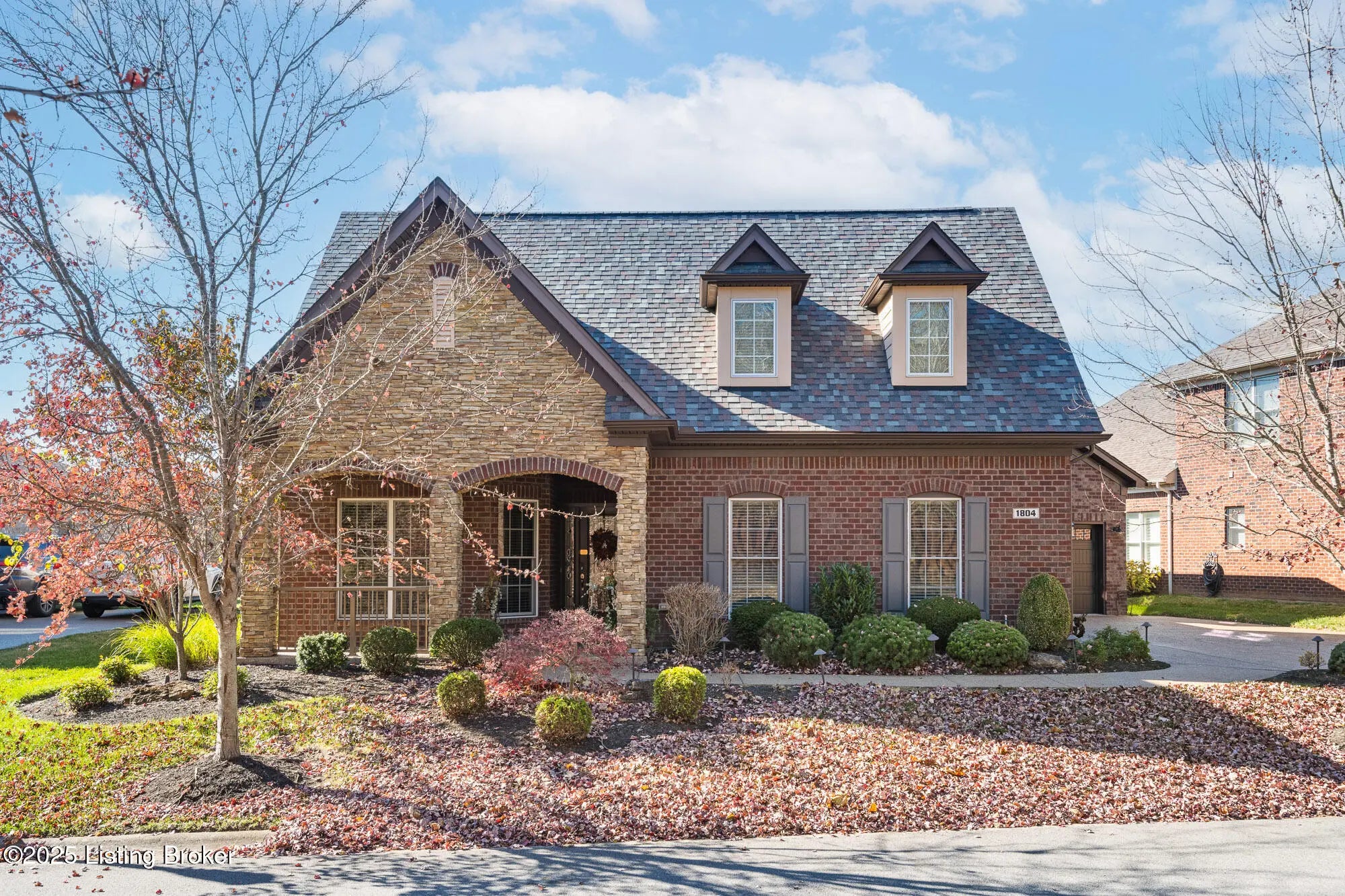 Photo of Listing #1703724