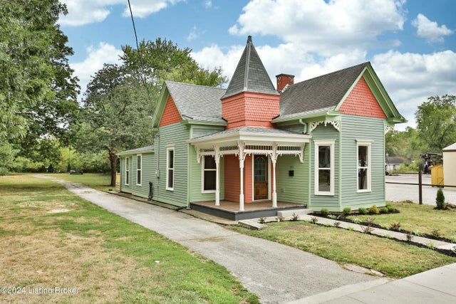 541 First St, Shelbyville