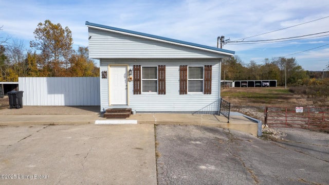 5985 S Hwy 259, Westview