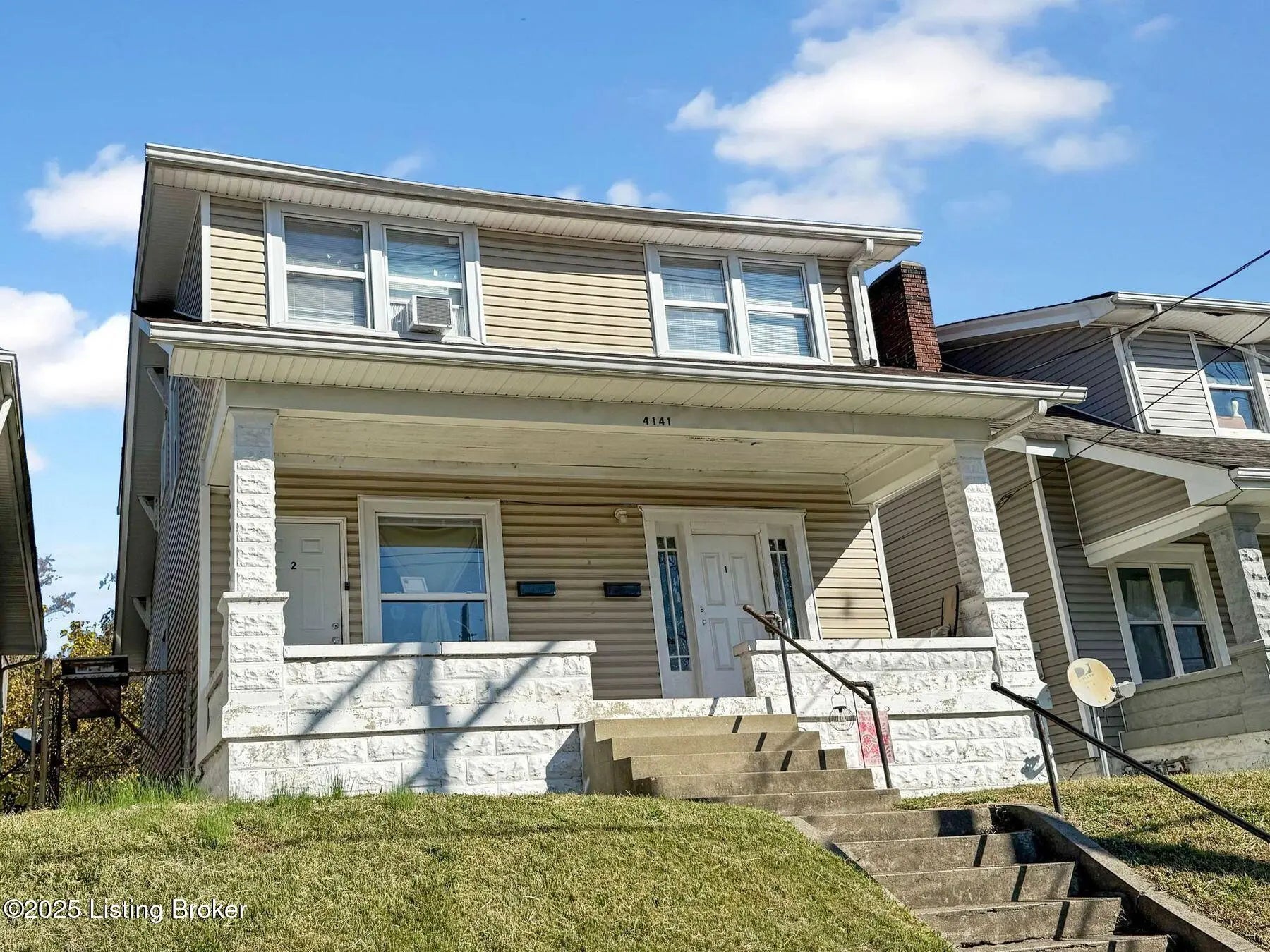 Photo of Listing #1702843