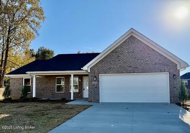 5423 Mount Holyoke Dr, Louisville