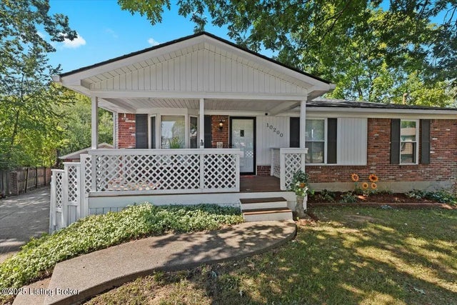 10200 El Coco Ct, Louisville