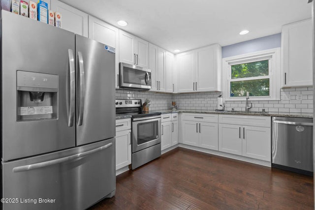 87 Arlington Dr, Shelbyville