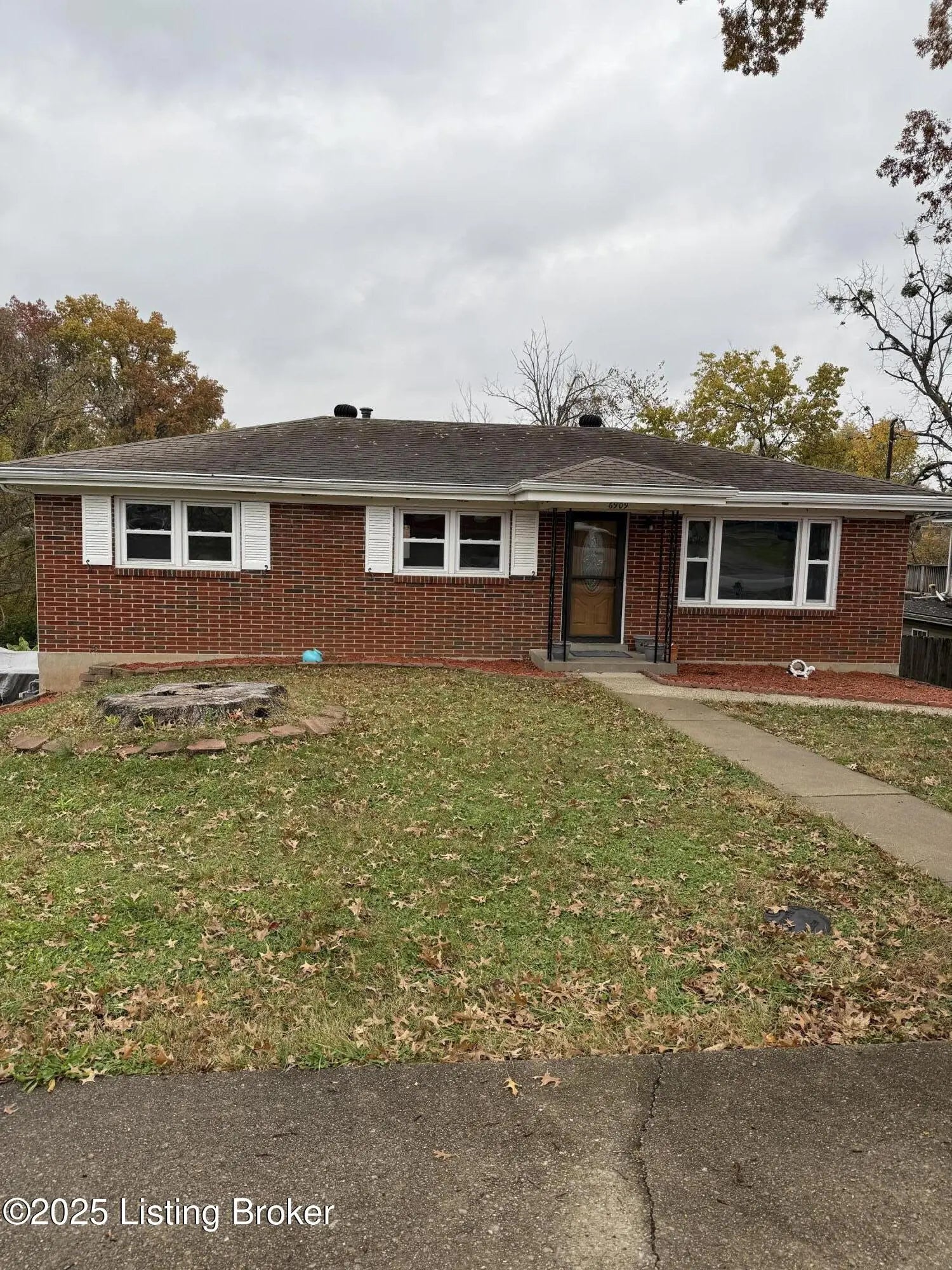 Photo of Listing #1702982