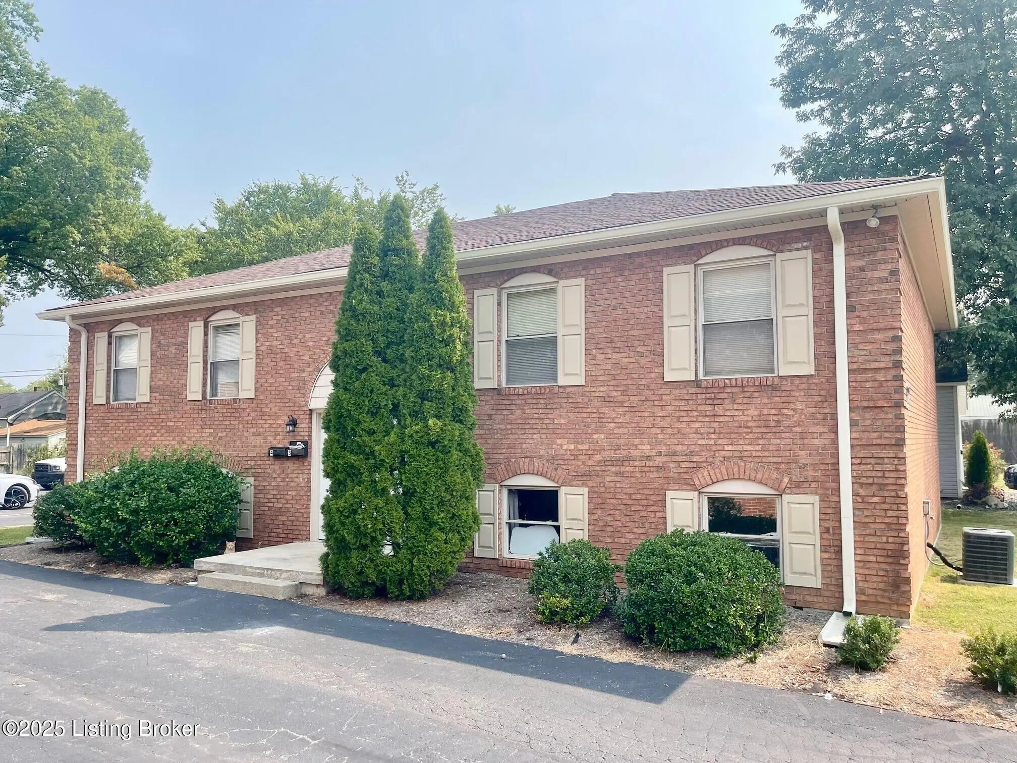 Photo of Listing #1703004