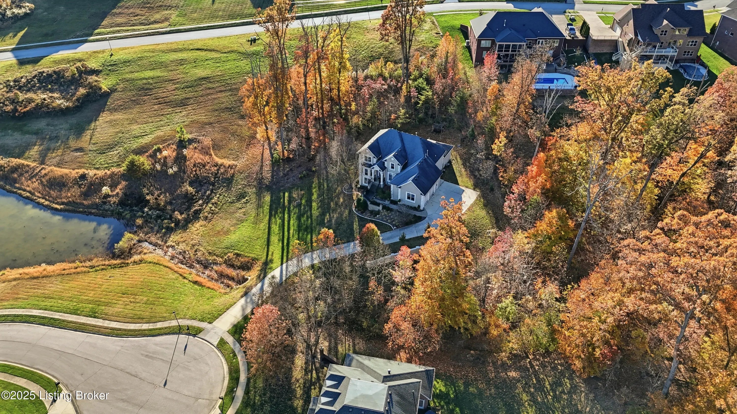 Photo of Listing #1703286