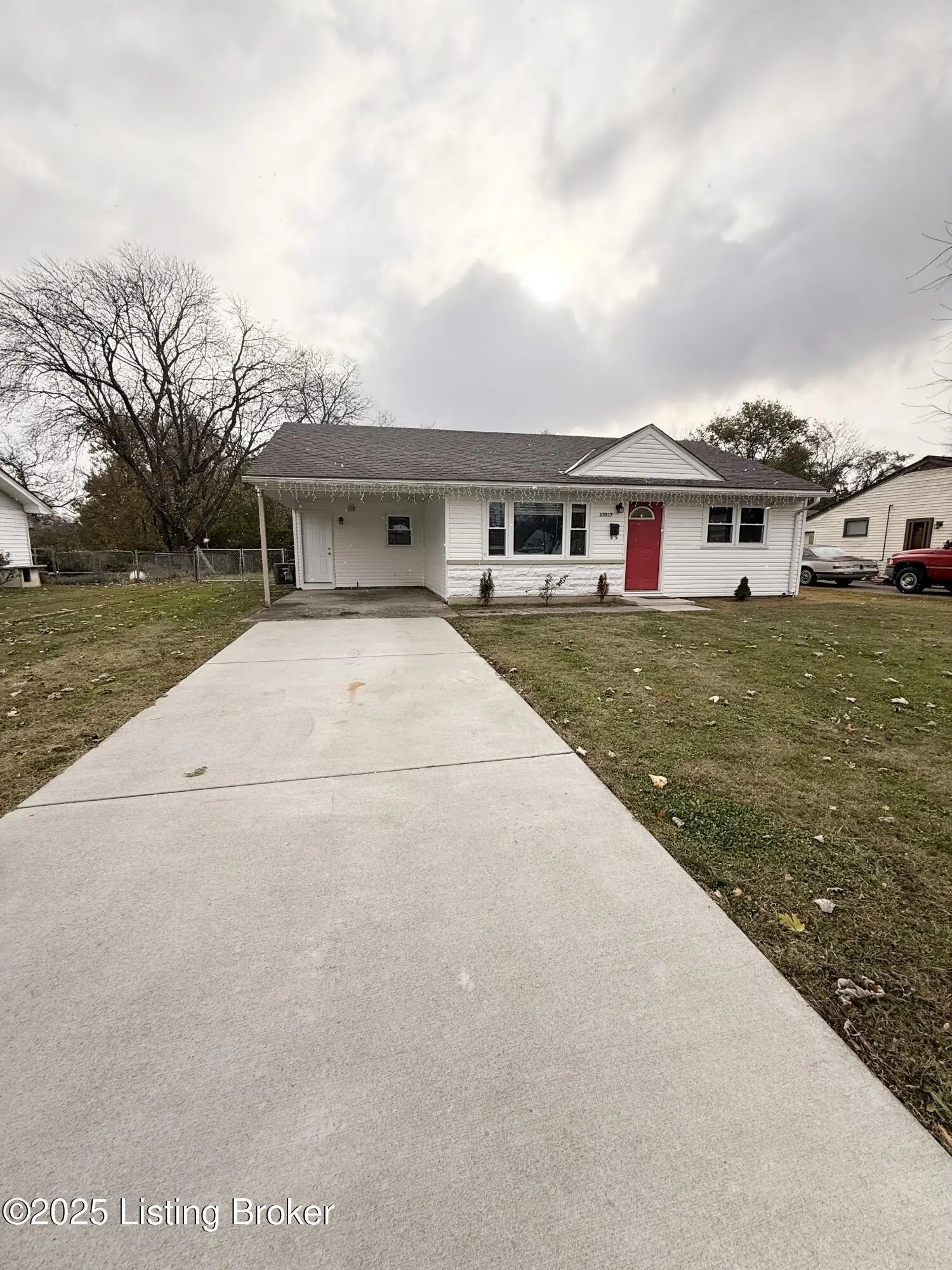 Photo of Listing #1703035