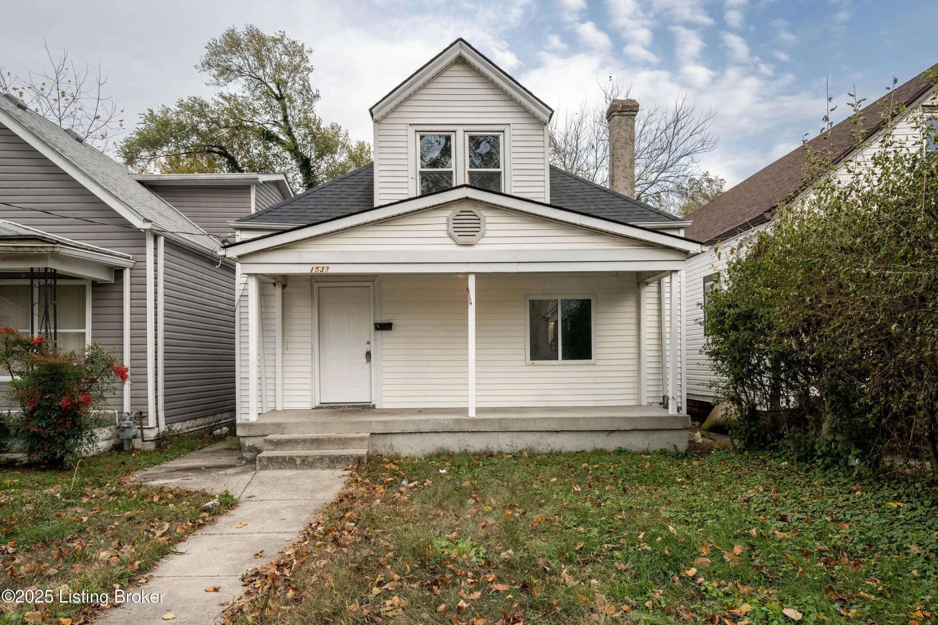 Photo of Listing #1703293