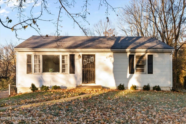 255 Webbmont Cir, Shelbyville