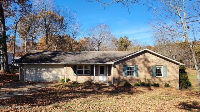 178 Dawson Ln, Radcliff