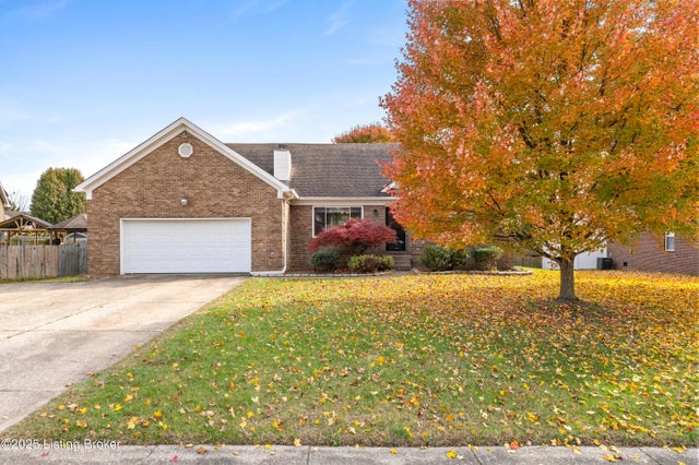 127 Shady Brook Ln, Louisville