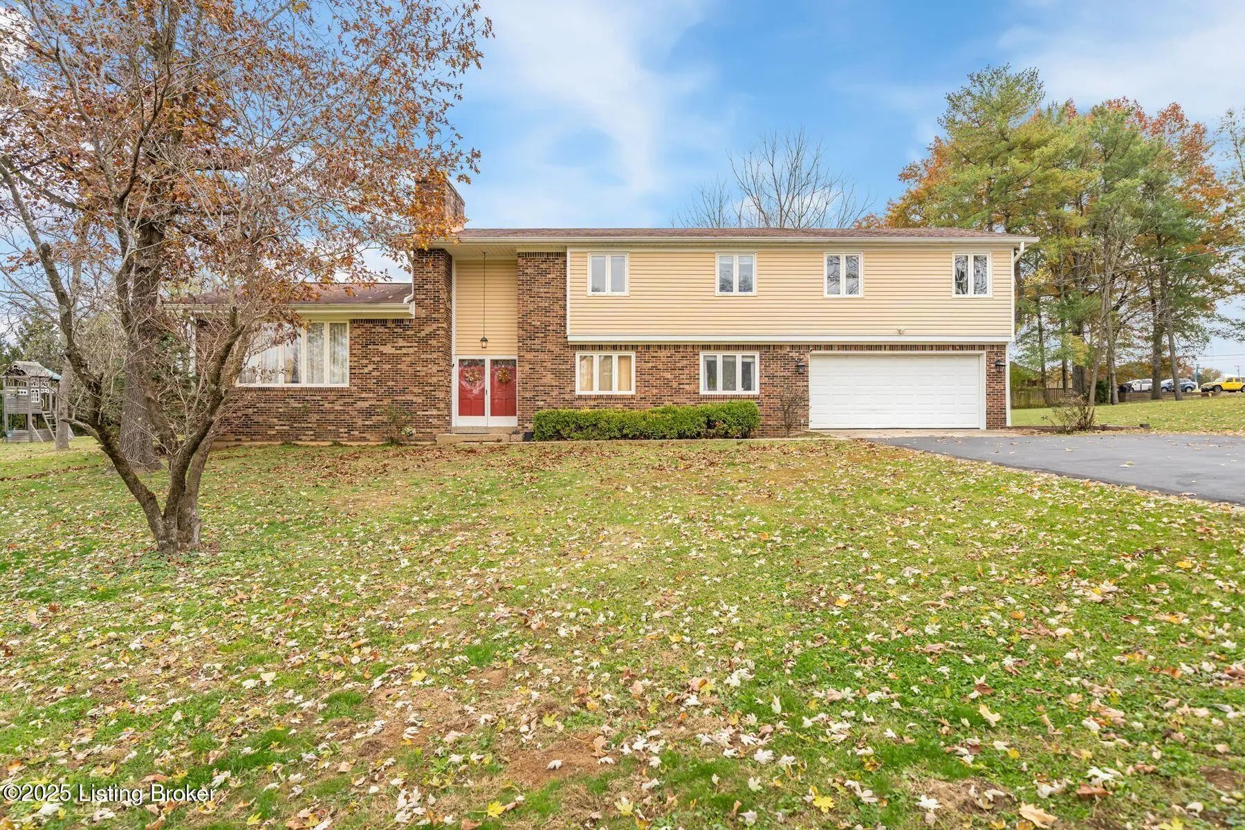 Photo of Listing #1705911