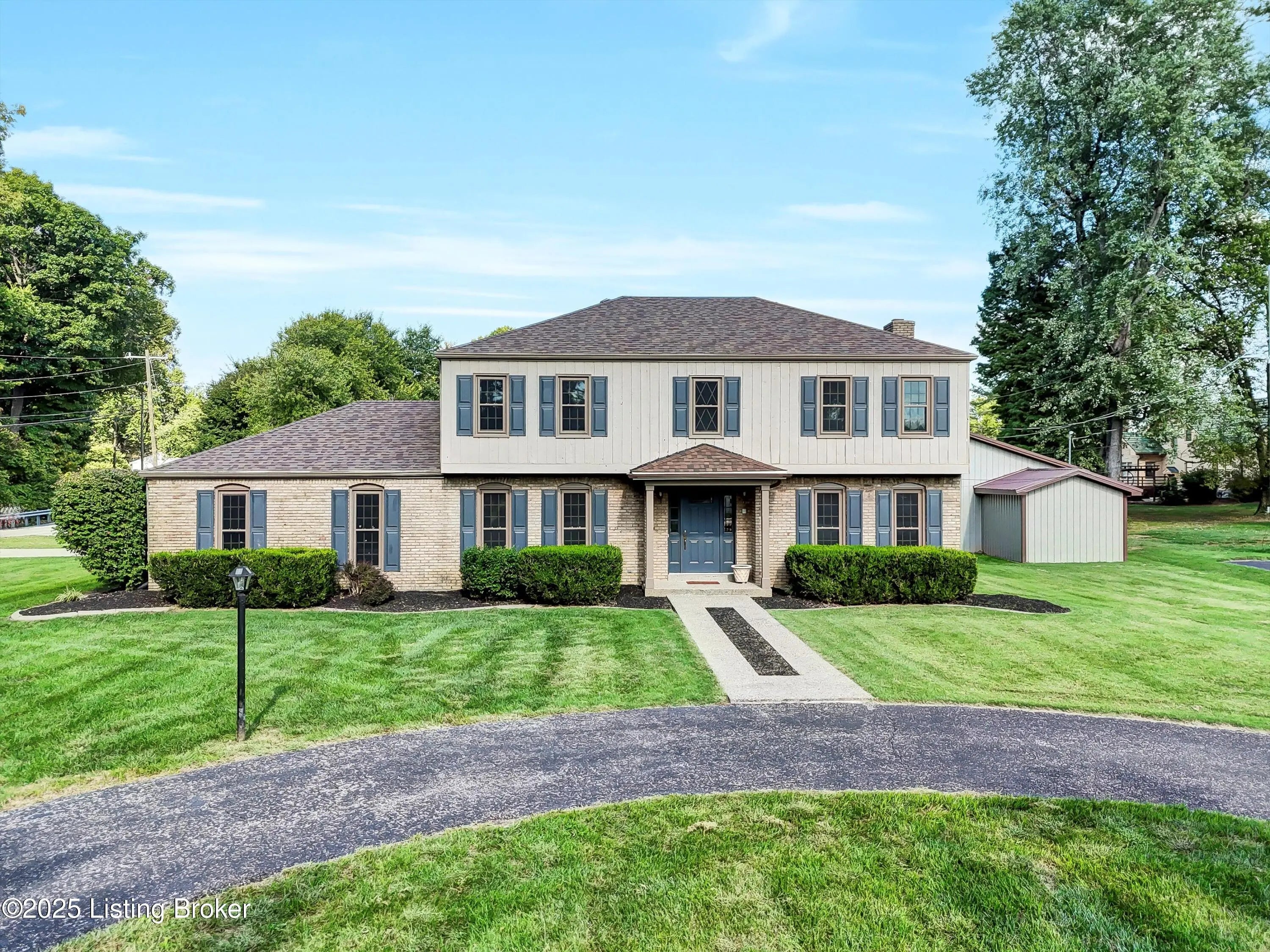 Photo of Listing #1703178