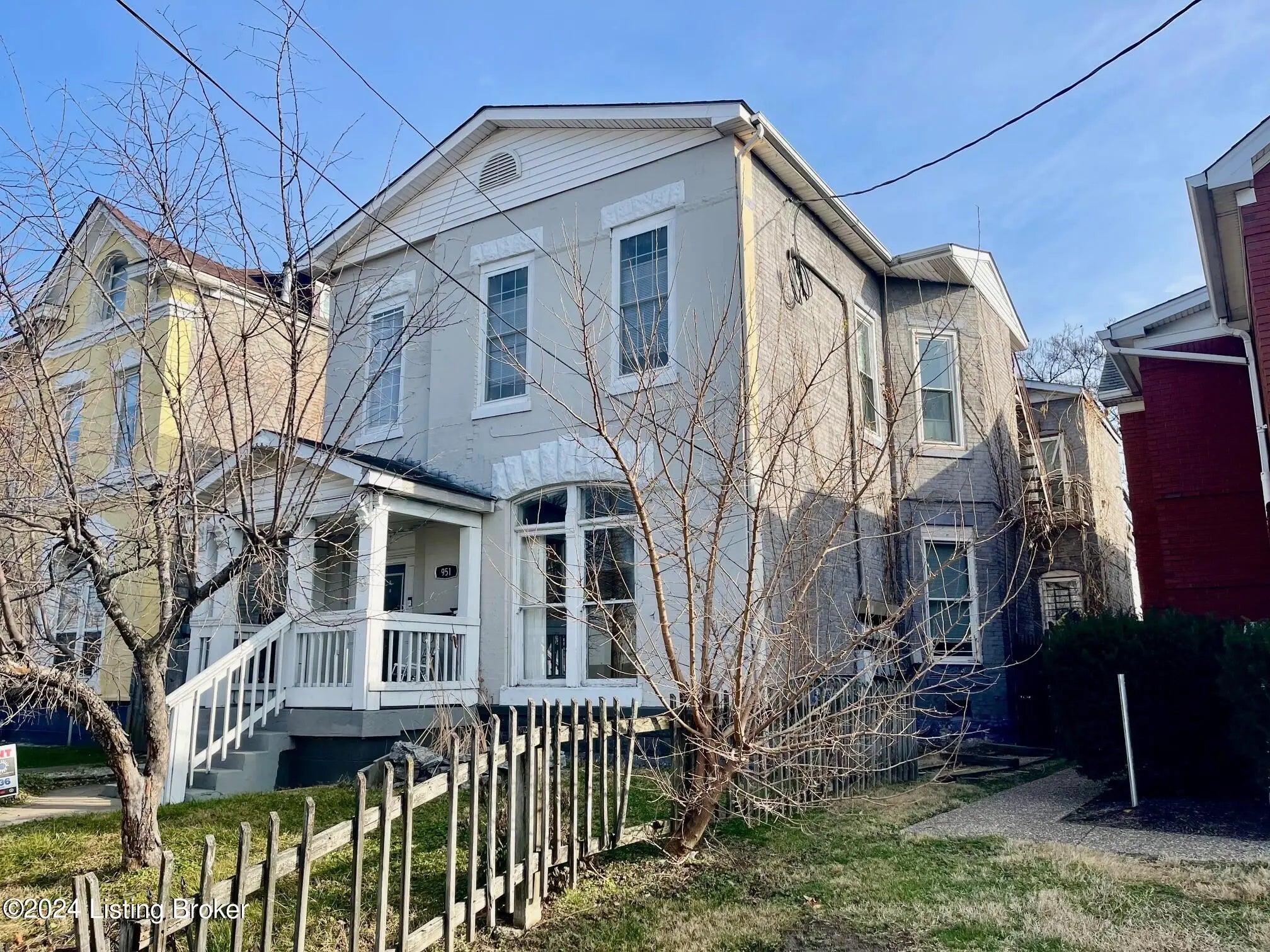 Photo of Listing #1703173