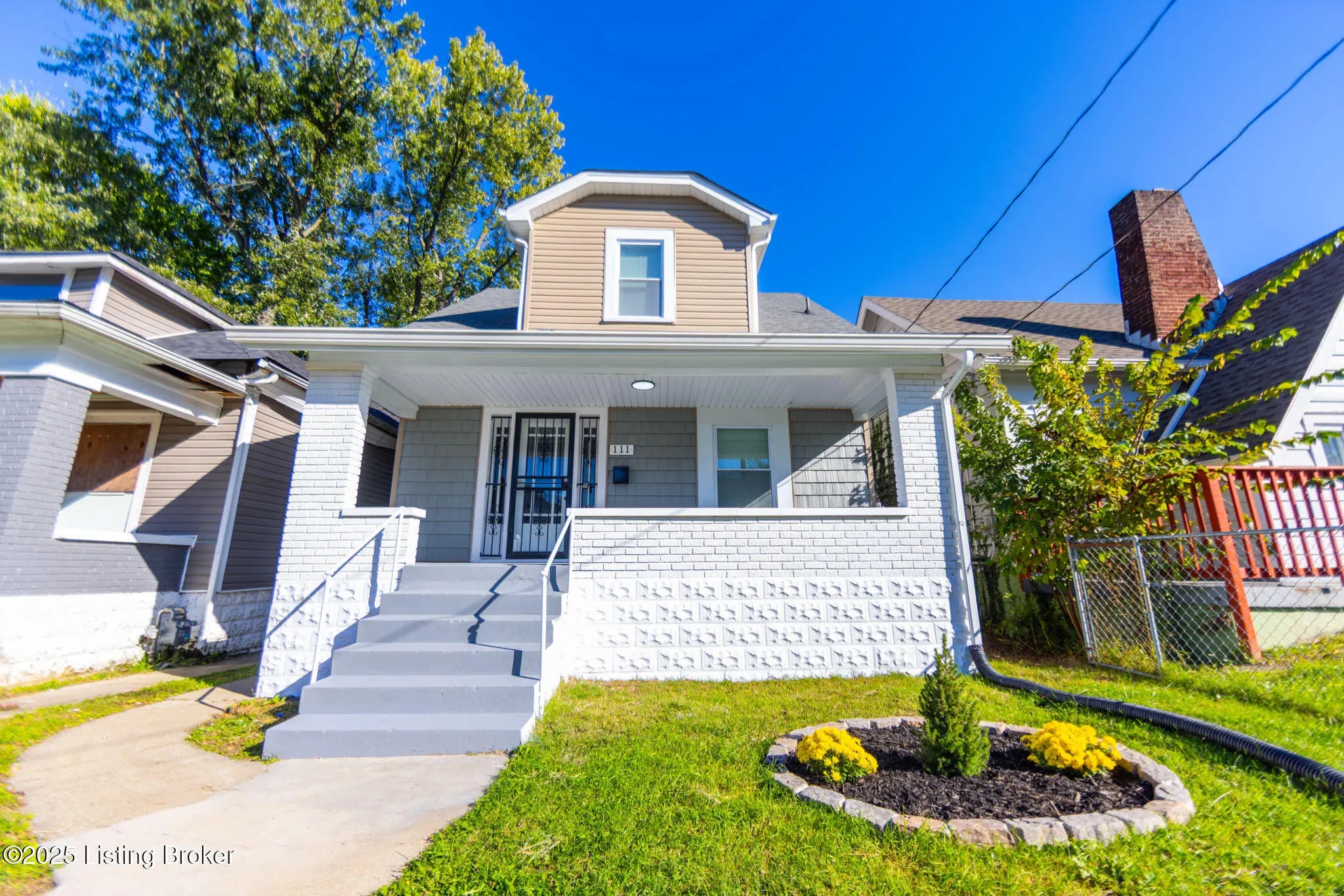 Photo of Listing #1703212