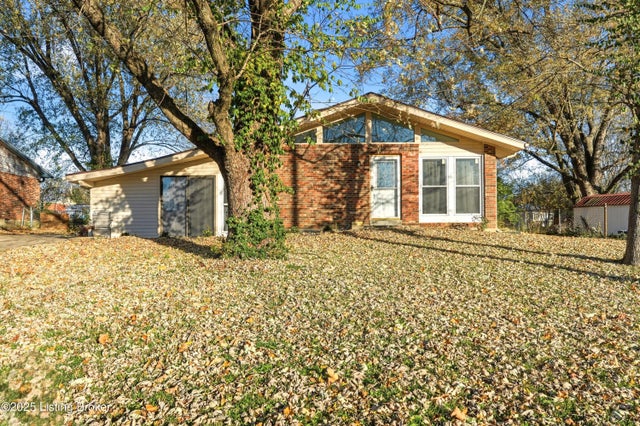 708 Lakeview Ave, La Grange