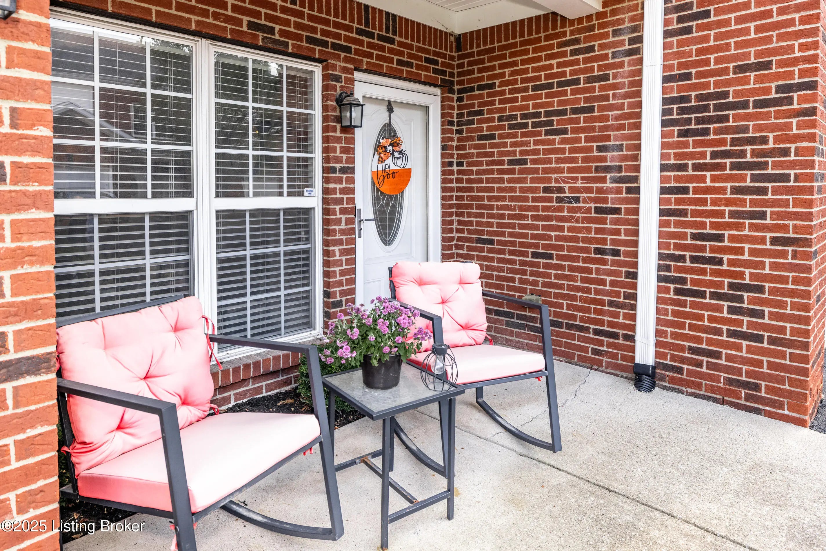 Photo of Listing #1703207