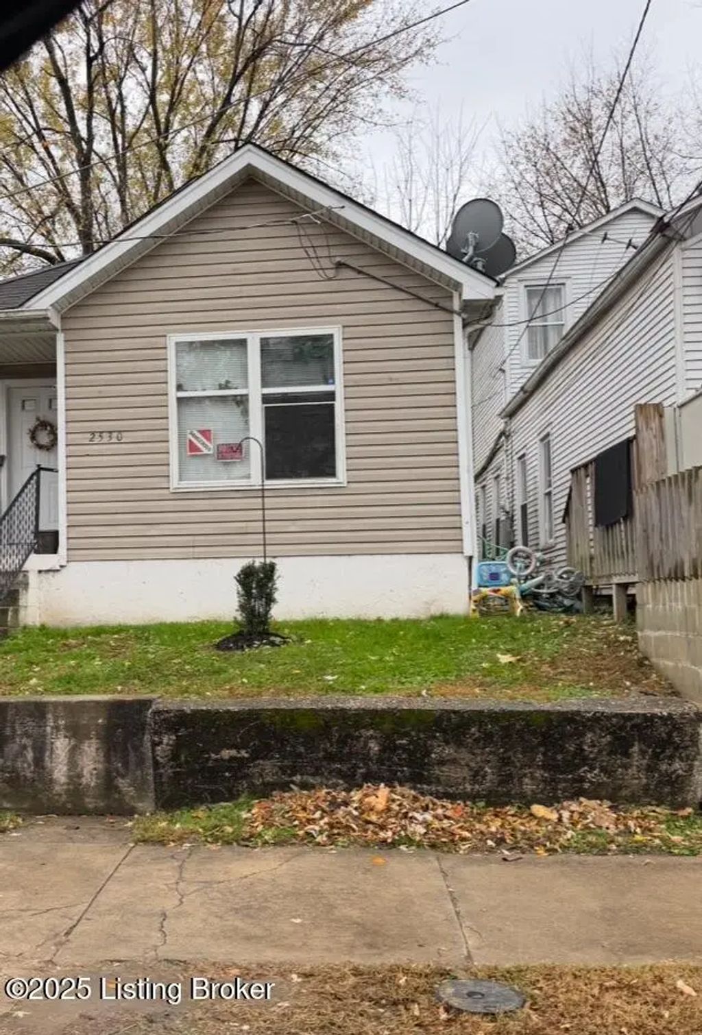 2530 Saint Xavier St, Louisville