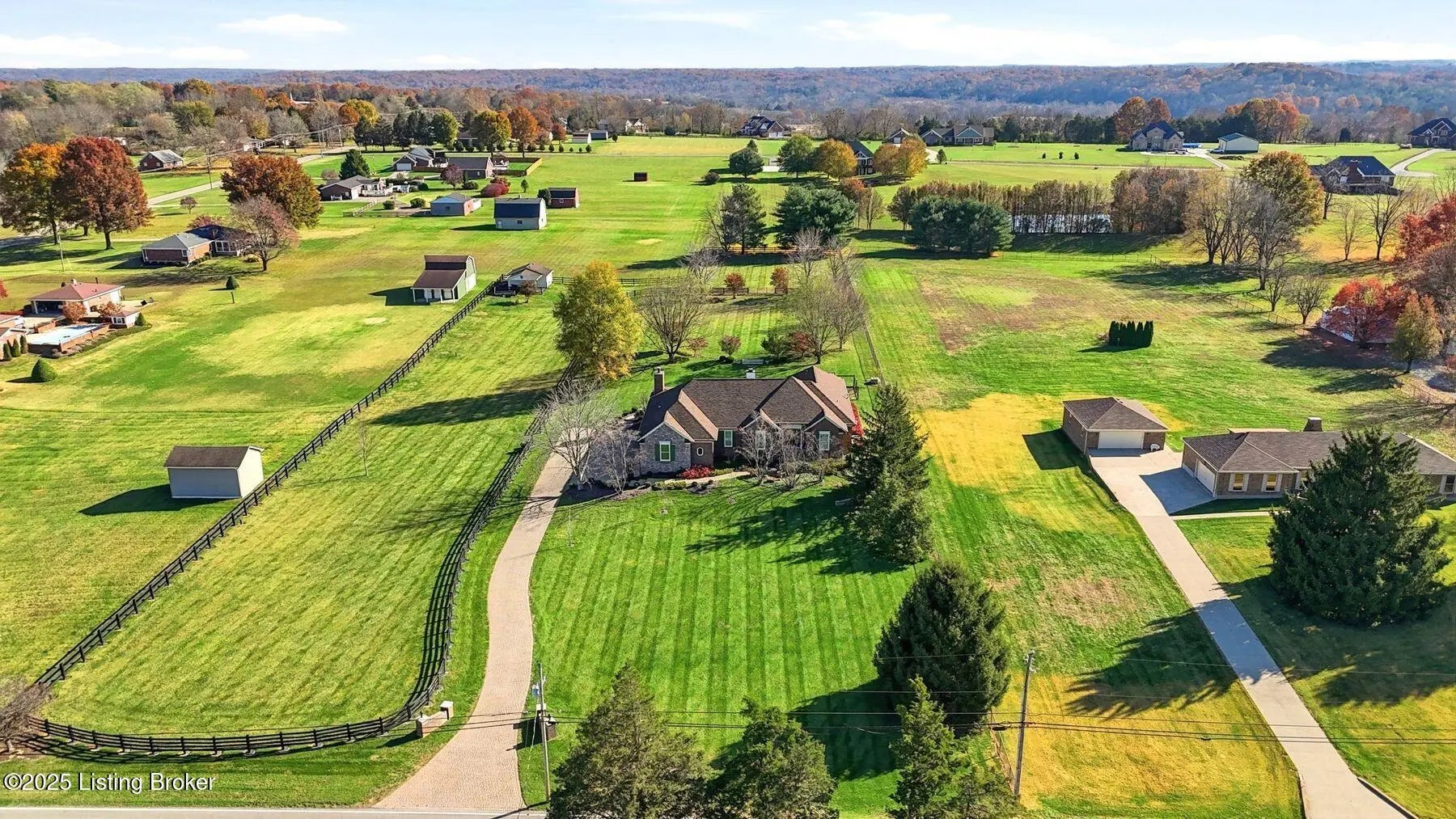 Photo of Listing #1703420