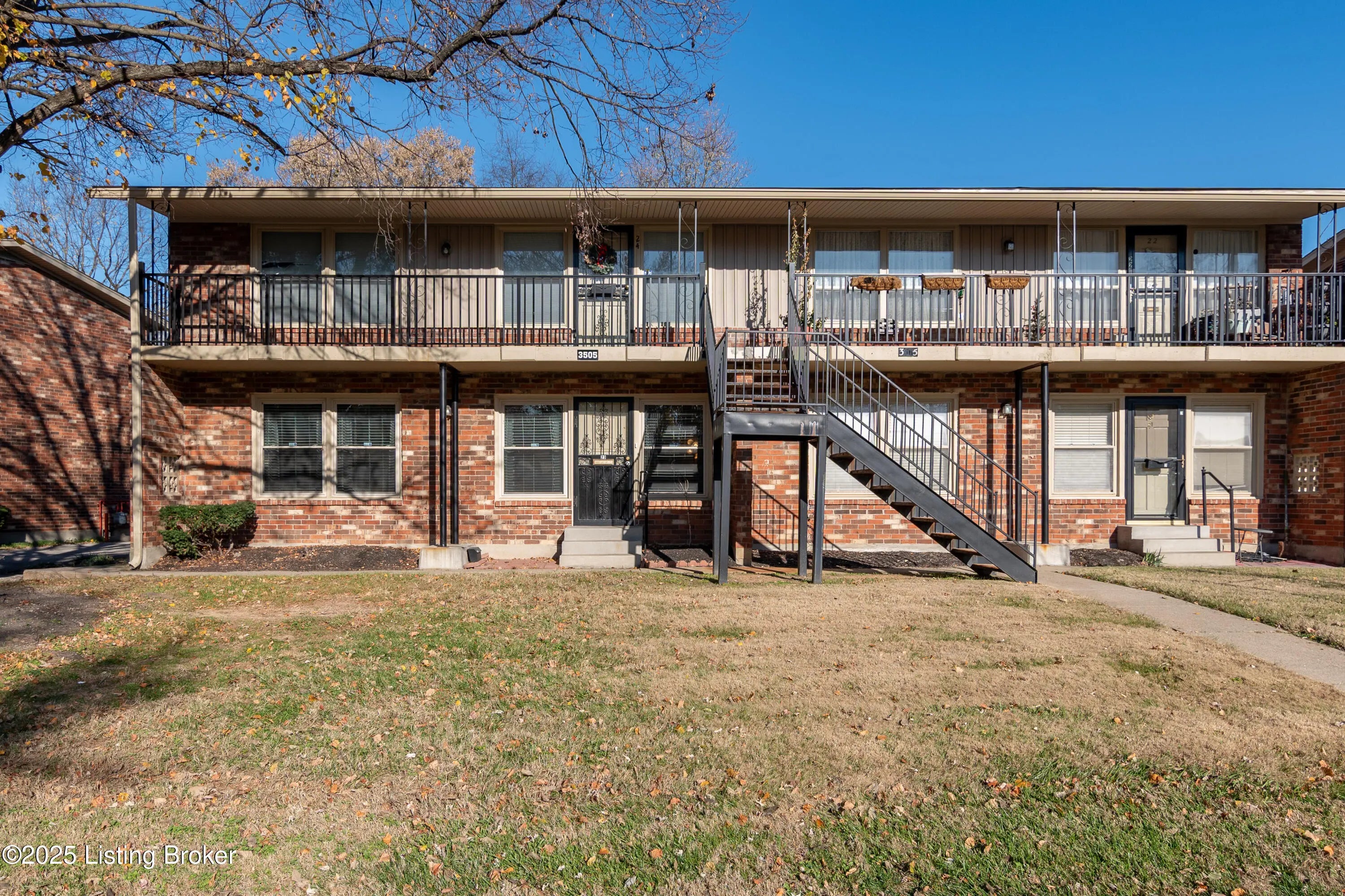 Photo of Listing #1703634