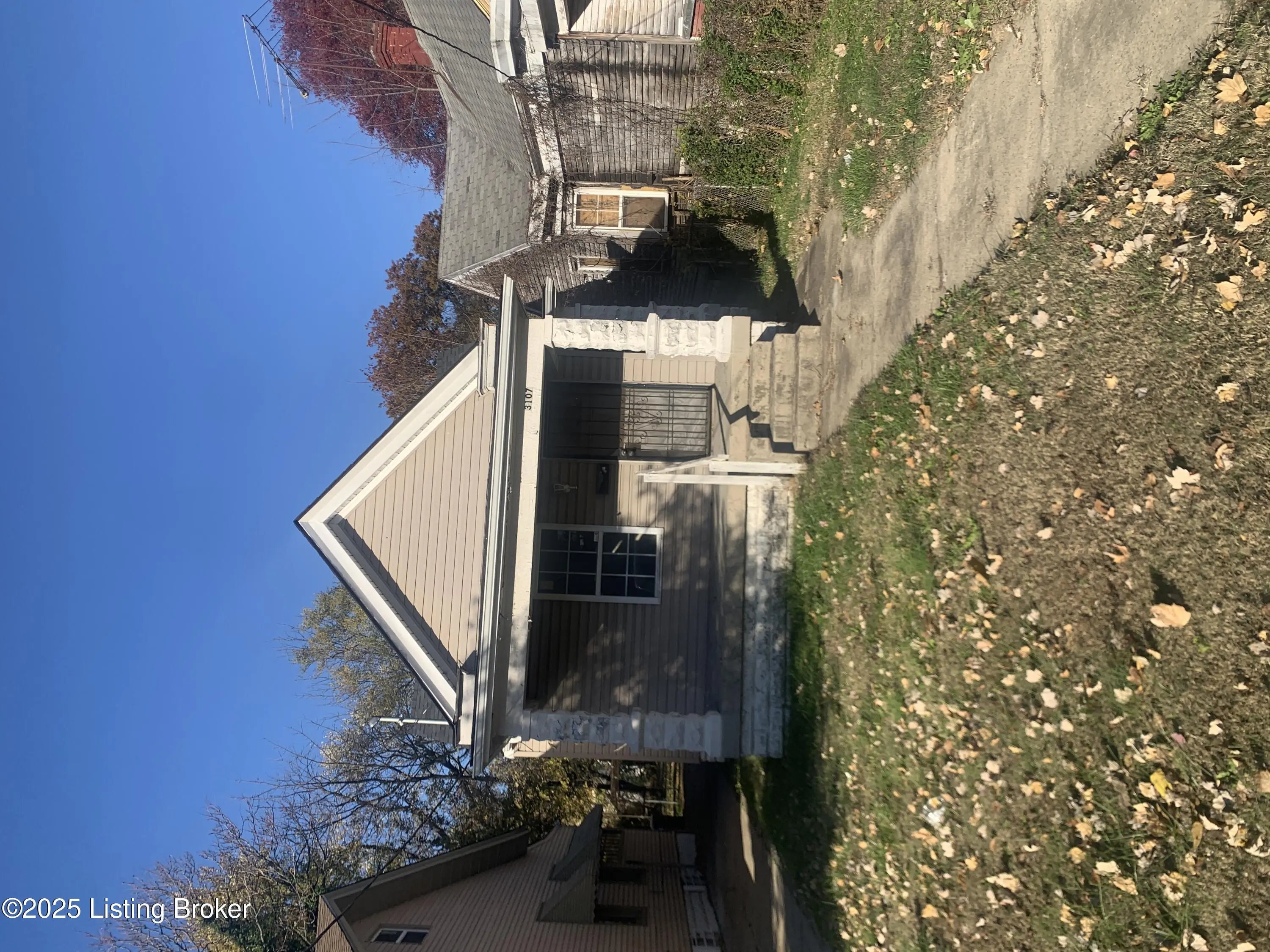 Photo of Listing #1703438