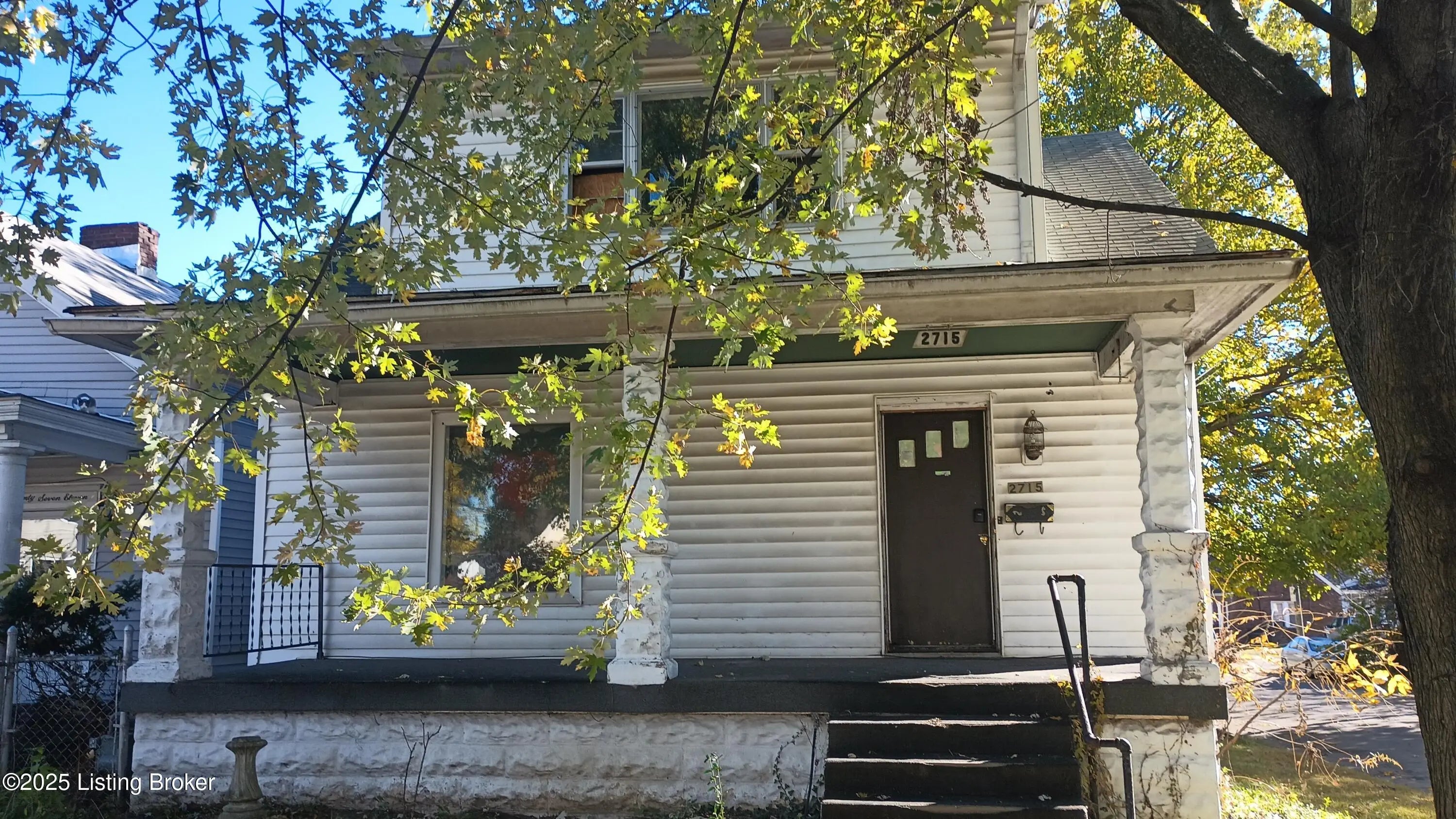 Photo of Listing #1703433