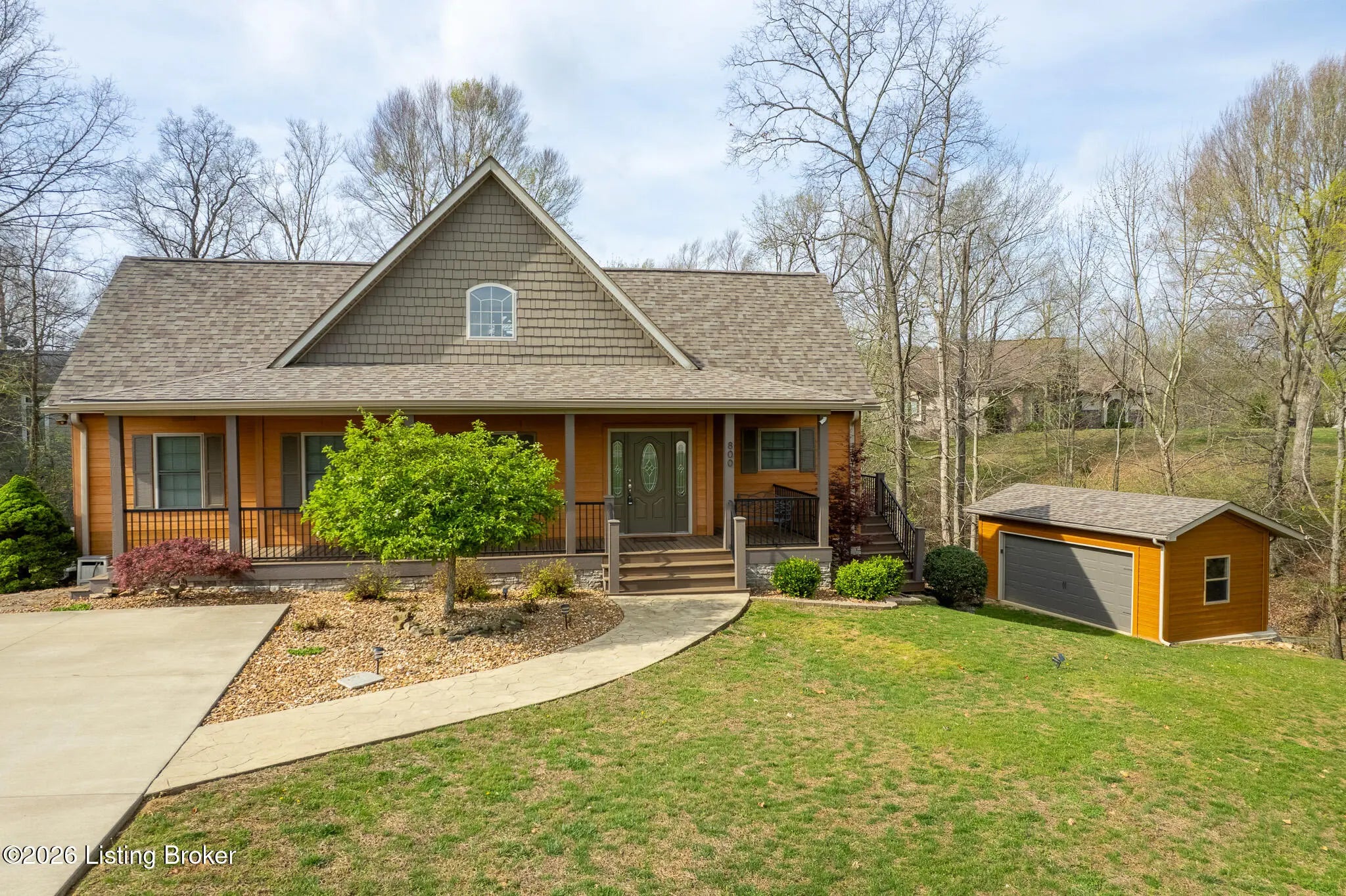 Photo of Listing #1703482