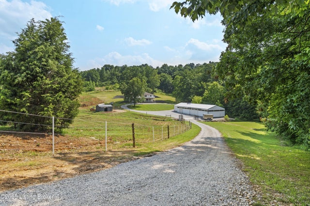 9989 Us-60, Irvington