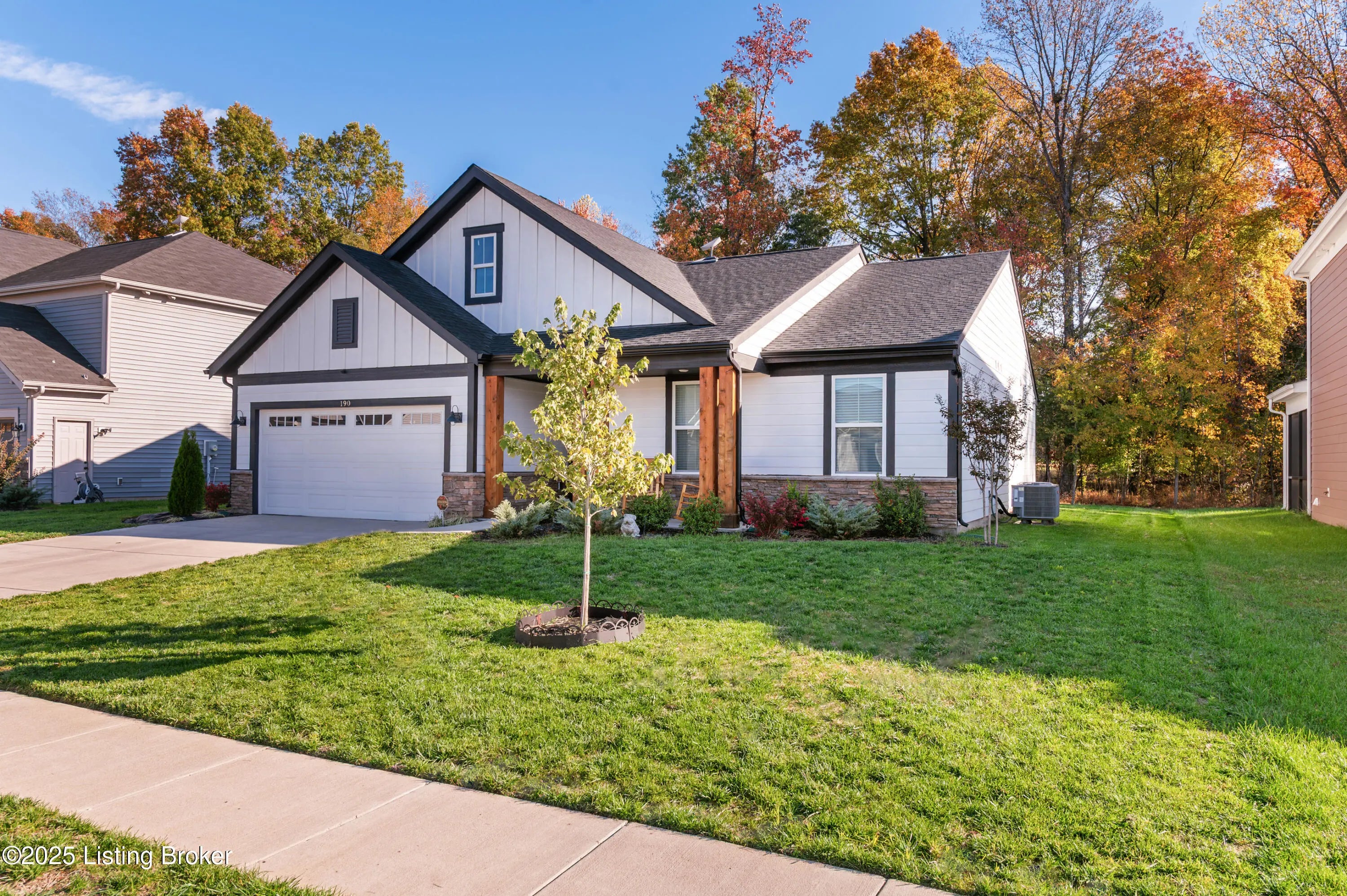 Photo of Listing #1704196