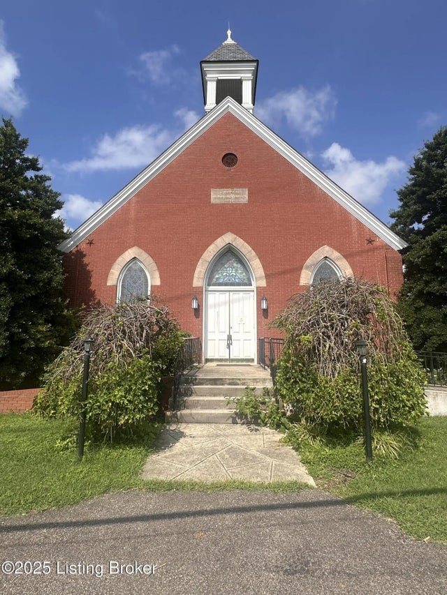 9801 Cooper Church Dr, Louisville