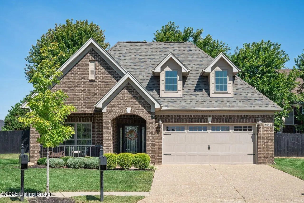 Photo of Listing #1703478