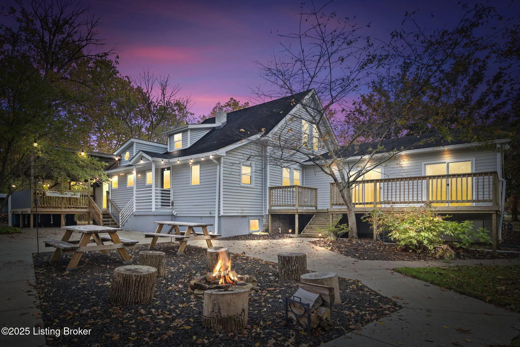 Photo of Listing #1703516