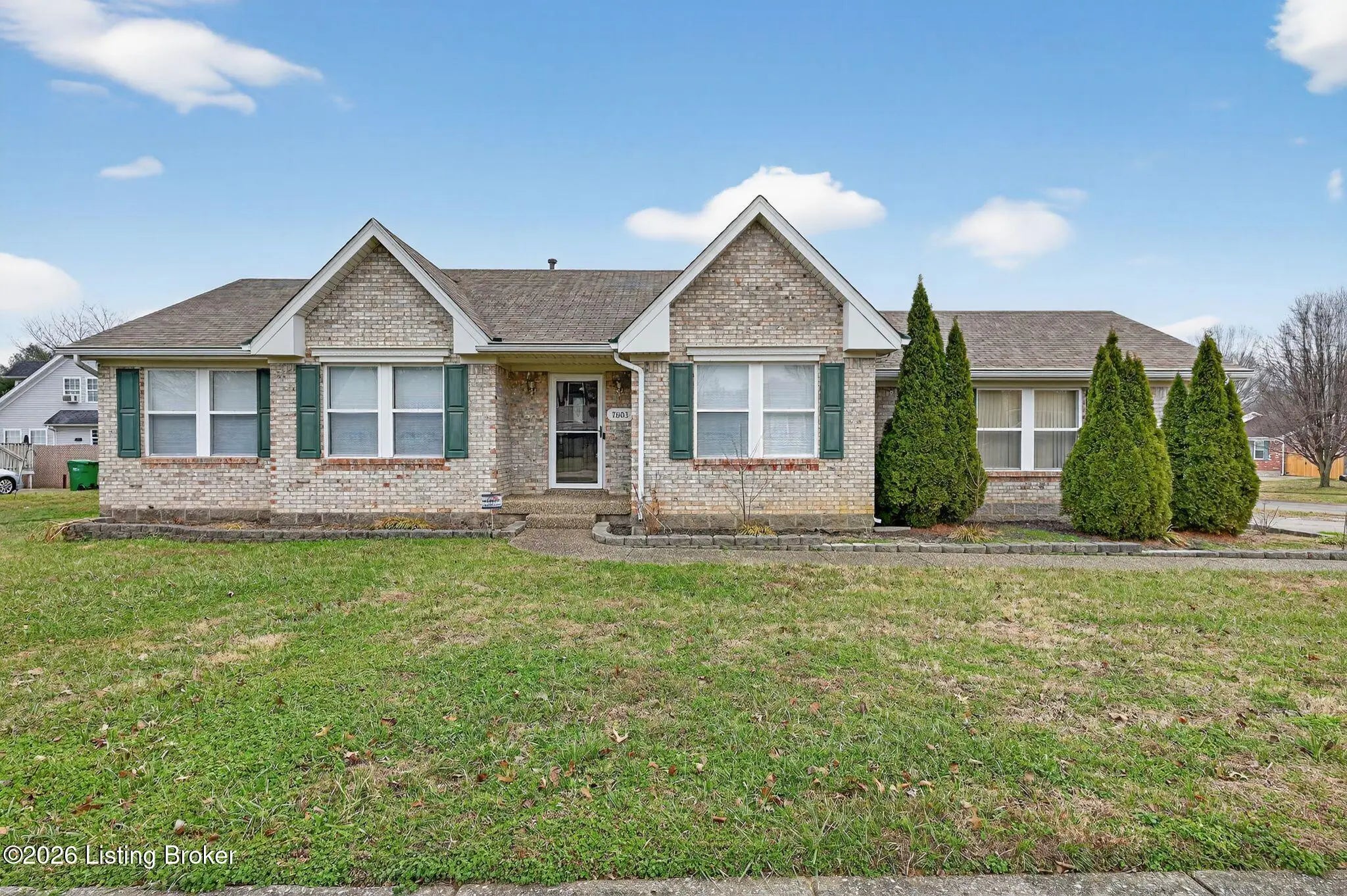 Photo of Listing #1703556