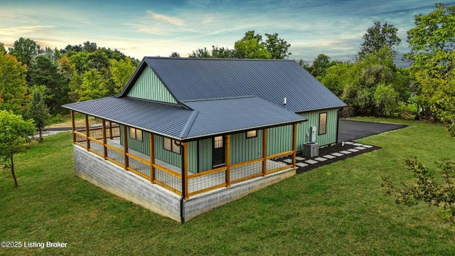 374 Nolin Estates Rd, Clarkson