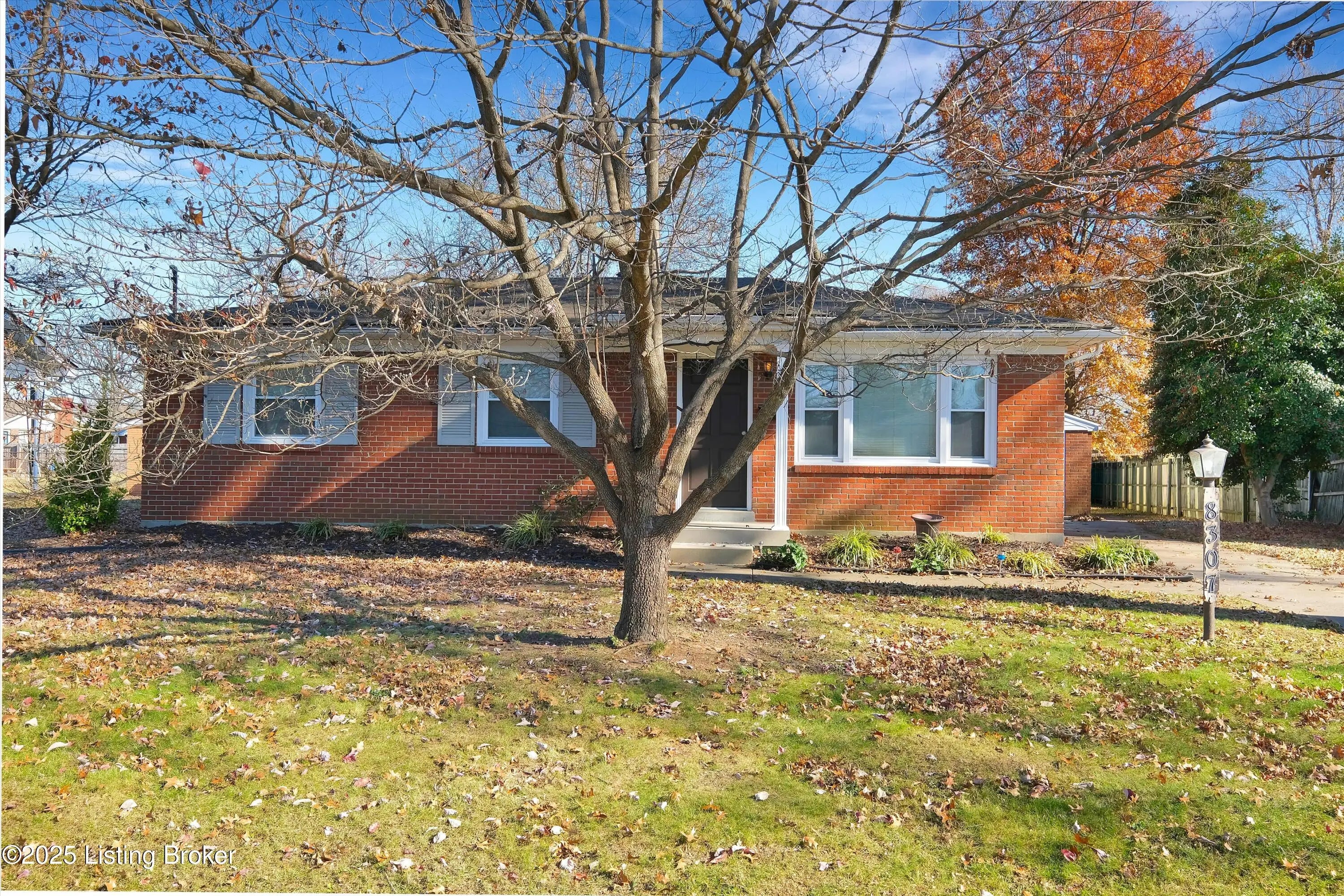 Photo of Listing #1703687