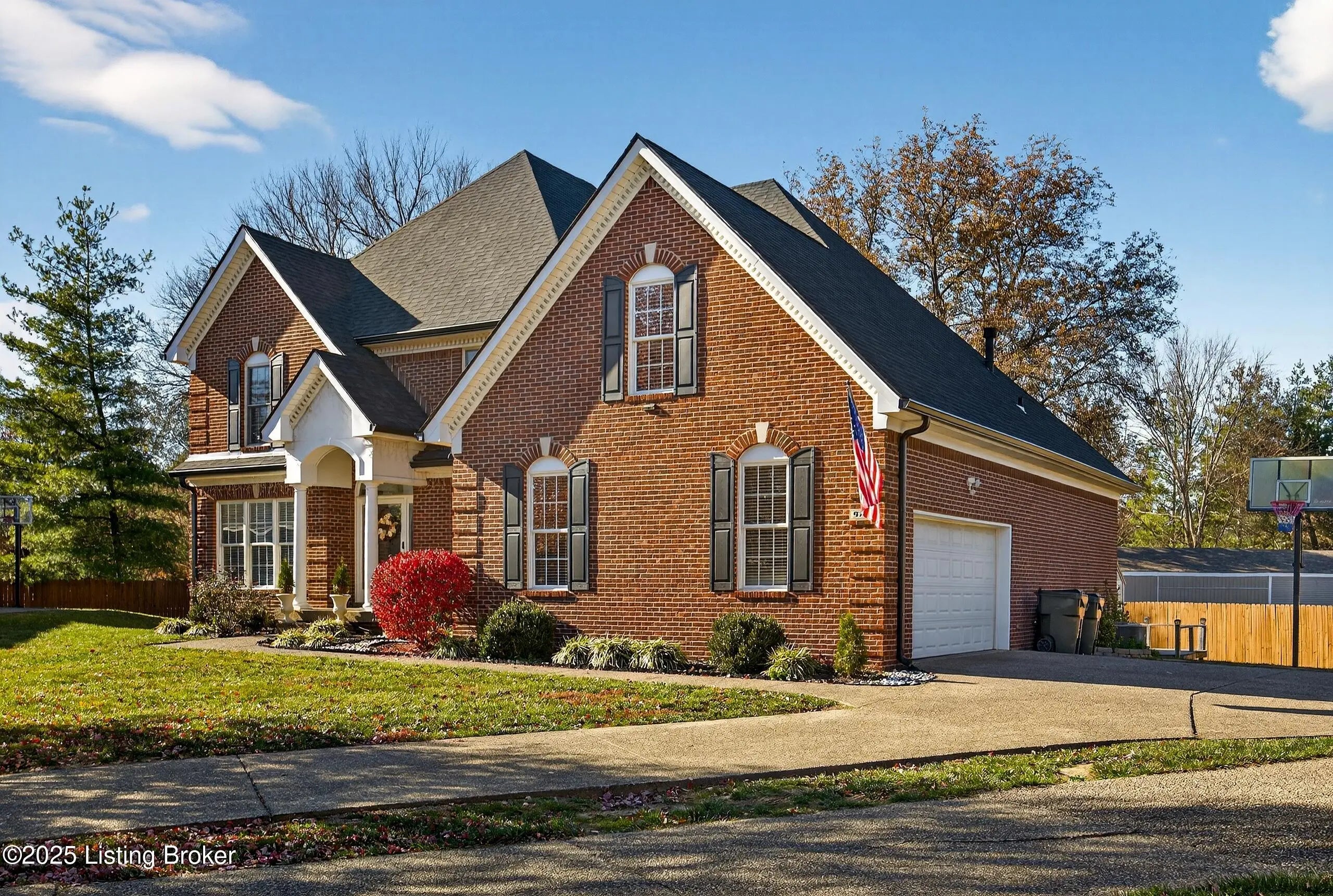 Photo of Listing #1703690