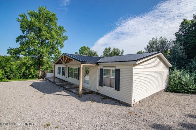 52 S Lakeside Dr, Falls Of Rough