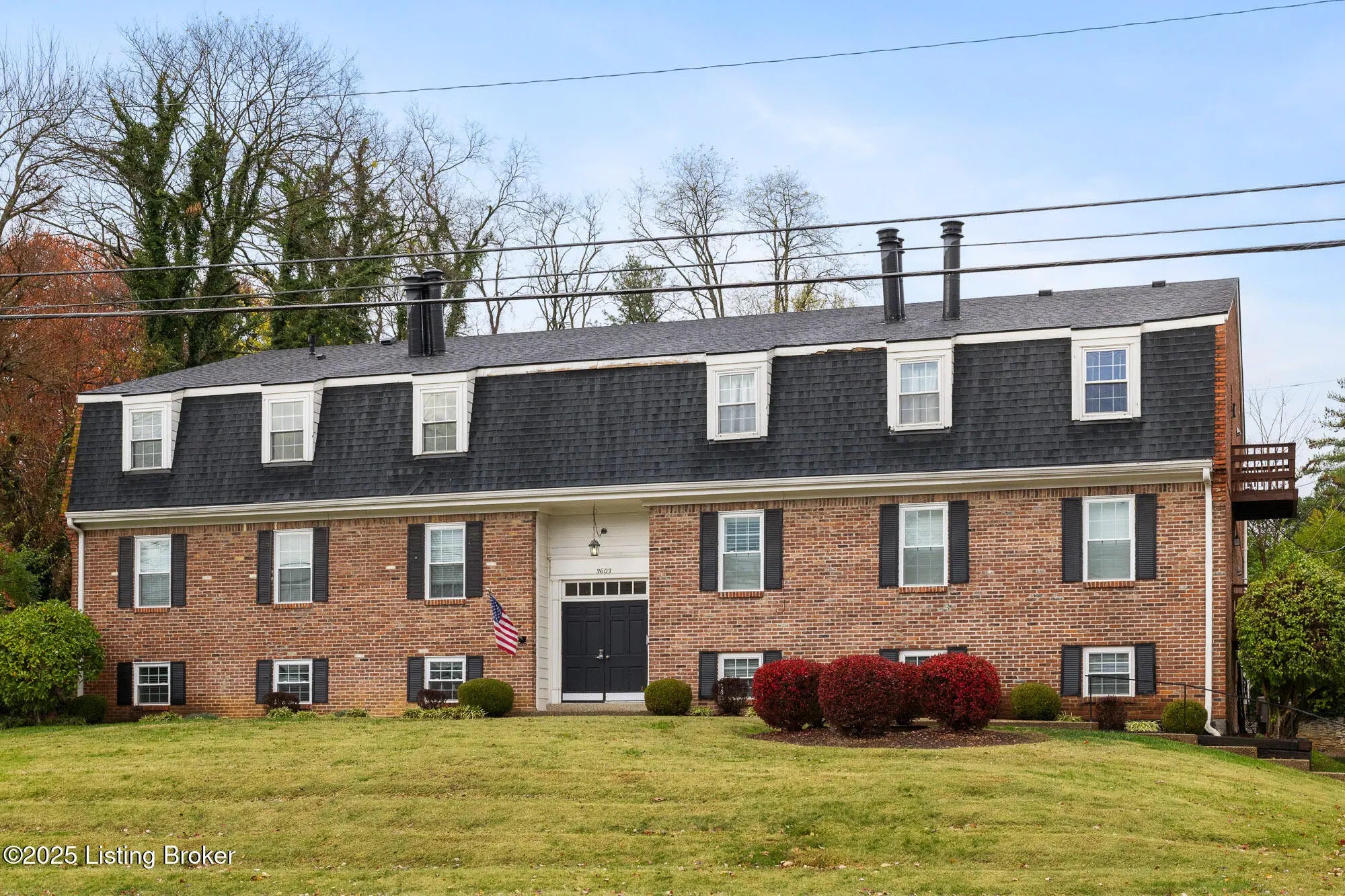 Photo of Listing #1703992