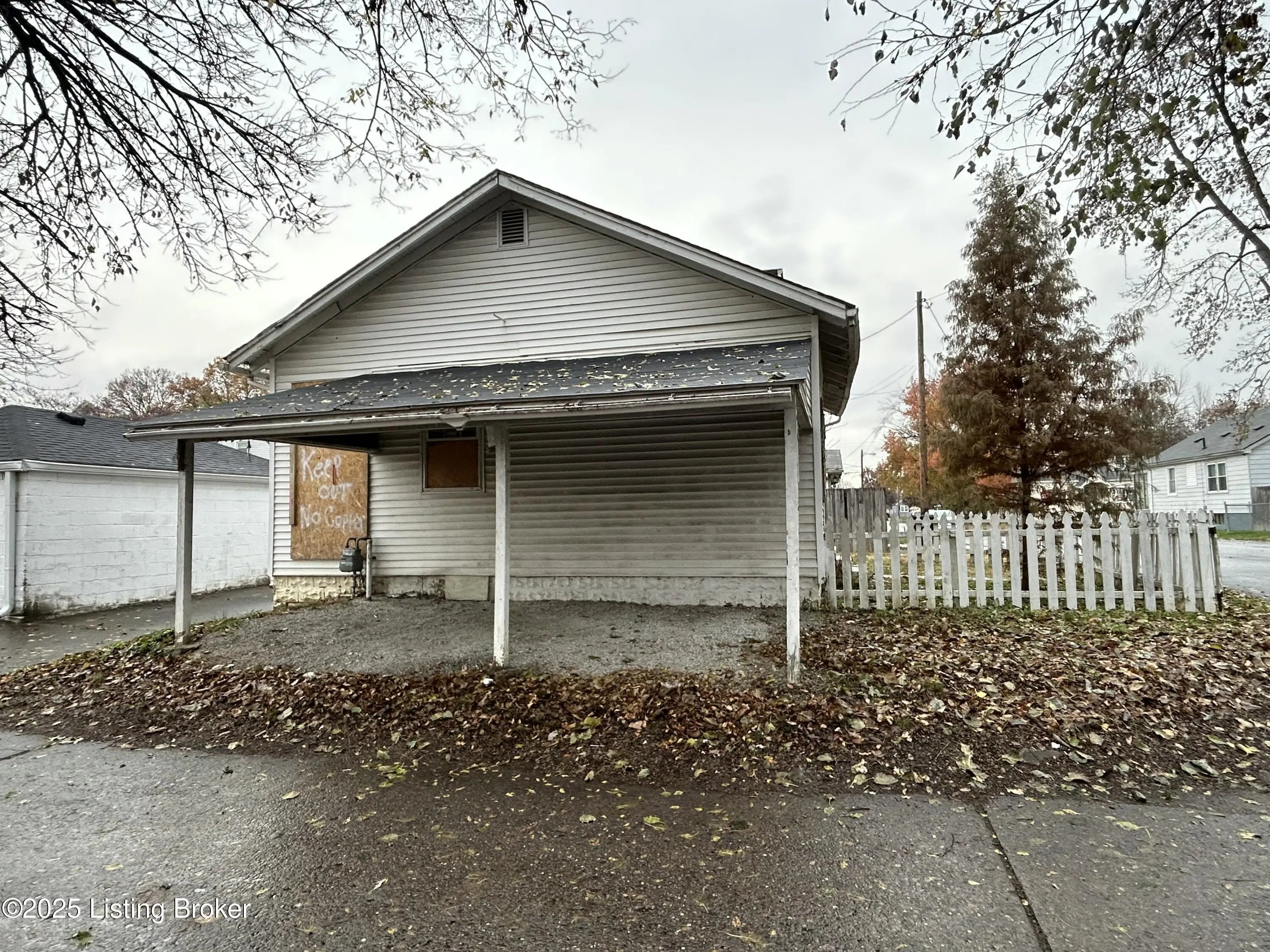 Photo of Listing #1703807