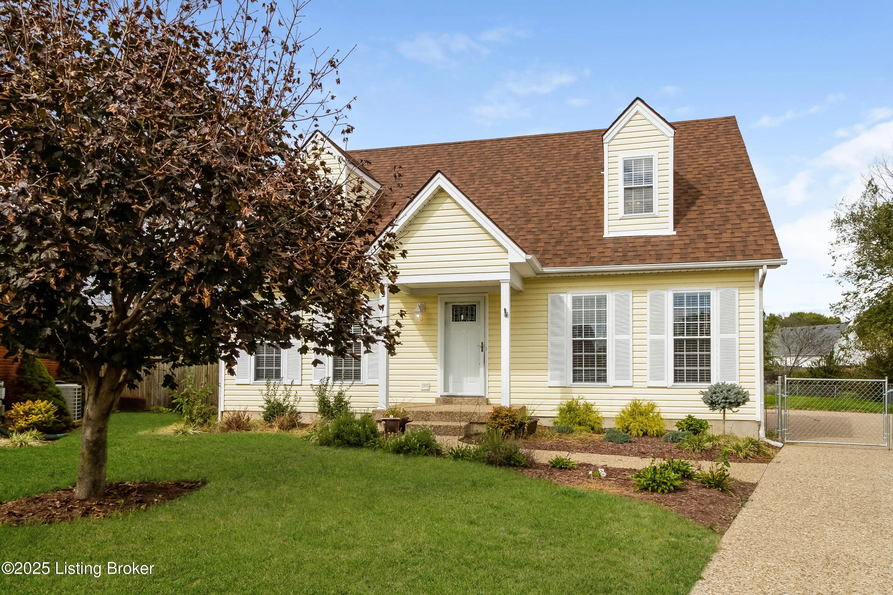 Photo of Listing #1703820