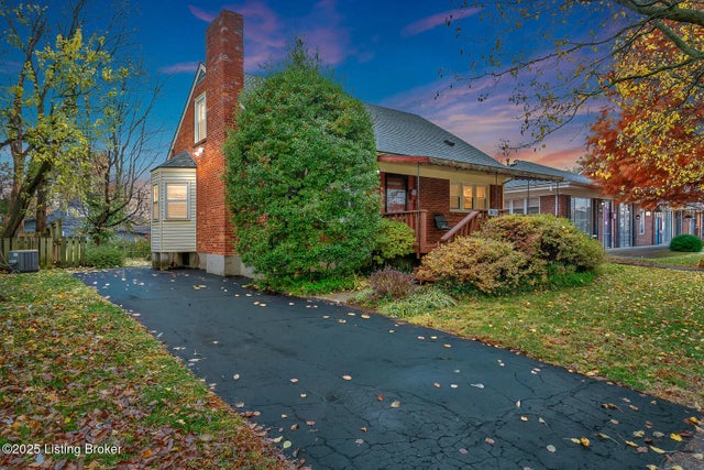 3024 Nadina Dr, Louisville