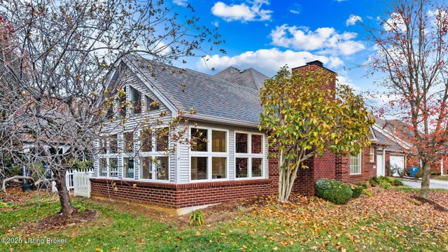 10509 Parkhurst Ct, Louisville