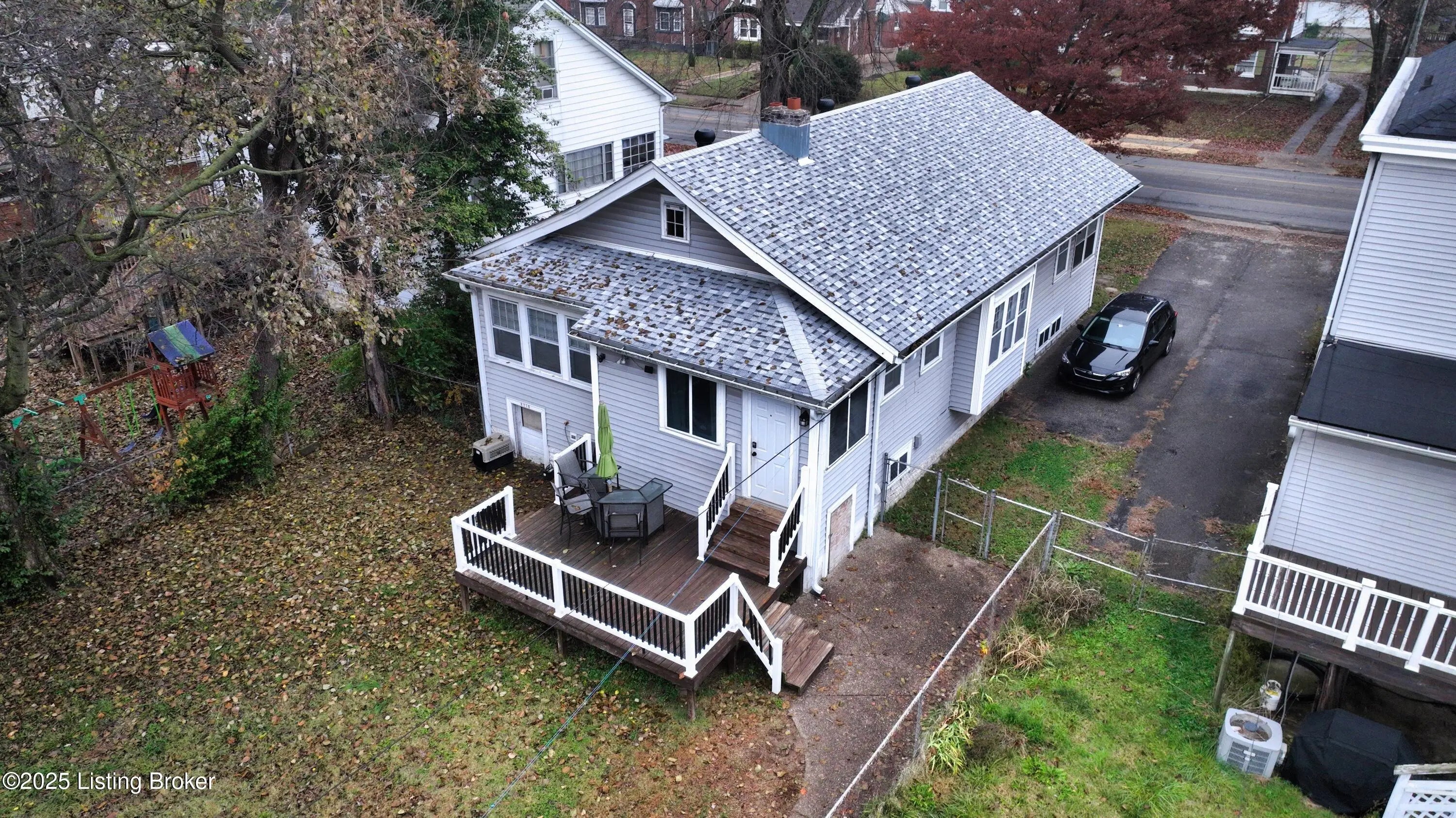 Photo of Listing #1704040