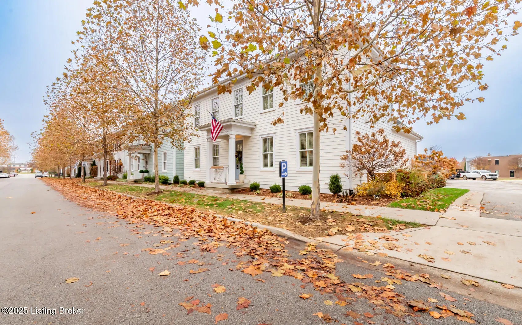 Photo of Listing #1704058