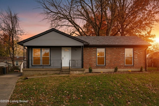 8001 Cloverport Ct, Louisville