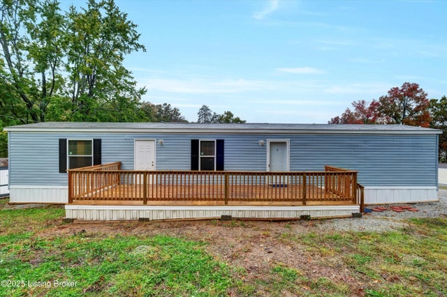 391 Barricks Rd 303b, Louisville